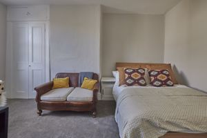 Bedroom- click for photo gallery